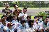 Sambil Lesehan, Jokowi dan Anak-Anak Penderita Kanker Nonton Sulap - Bagian 2