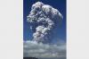 Penampakan Gunung Sinabung Erupsi Setinggi 5.000 Meter - Bagian 7