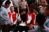 Jalani Sidang Perdana, Bos First Travel Meneteskan Air Mata - Bagian 1