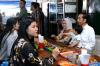 Melihat Asyiknya Keluarga Jokowi Makan Soto Gading di Solo - Bagian 1