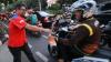 Rescue Perindo Bagikan Takjil untuk Pengendara Motor - Bagian 2