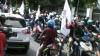 Ribuan Buruh Se-Jatim Demonstrasi di Gedung Grahadi Surabaya