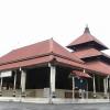 Umat Muslim di Yogyakarta Mulai Gelar Salat Tarawih, Masjid Gedhe Kauman Terapkan Prokes