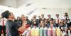 Master Bartender Ajari Mahasiswa Pariwisata Hidangkan Teknik Mixology Minuman