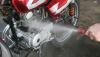 Malas Cuci Motor setelah Terkena Hujan, Ini Efek Buruknya