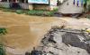Banjir Hancurkan Jembatan di Villa Pamulang, Akses Terputus