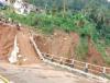Jembatan Antarprovinsi di Lebak Putus akibat Tergerus Longsor