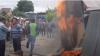 Demo Pembagian BLT di Madina Ricuh, Warga Bakar Balai Desa di Tengah Jalinsum