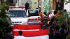 Momen Warga Surabaya Sambut Pasien Sembuh Covid-19 - Bagian 1