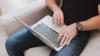 Sering Memangku Laptop? Ini Efek yang Bisa Ditimbulkan