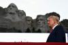 Pacar Donald Trump Jr Positif Covid-19