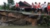 Akses Jalan di Jembatan Tokampu Wajo Ambles, Diduga karena Terkikis Arus Sungai