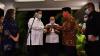 Prabowo Serahkan Surat Dukungan Pilwalkot Tangsel kepada Muhamad-Rahayu - Bagian 2