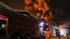 3 Gudang Perabot Rumah Tangga di Margomulyo Jaya Surabaya Terbakar - Bagian 1
