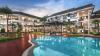 Staycation dengan Panorama Alam Memukau, Ada di Lido Lake Resort