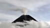 Penampakan Gunung Merapi Keluarkan Asap Sulfatra - Bagian 1