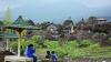 Spot Foto Bebatuan Alam Gunung Guntur Jadi Daya Tarik Wisatawan - Bagian 1