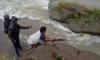 Pemancing  Temukan Mayat Tersangkut di Bebatuan Sungai Comal 