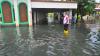 Air Banjir Bercampur Limbah Masuk ke Permukiman di Kudus, Warga Gatal-Gatal