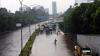 Tol TB Simatupang Banjir hanya Bisa Dilintasi Kendaraan Besar - Bagian 2