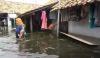 Enggan Mengungsi, Korban Banjir di Pekalongan Mulai Kesulitan Makanan  