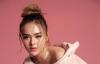 4 Gaya Amanda Manopo dengan Sweater dan Jaket Hoodie Mewah, Netizen: Mau Nangis Lihat Harganya   