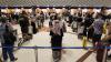 Dipadati 23.000 Pemudik, Begini Penampakan Bandara Juanda - Bagian 1