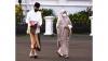 Presiden Jokowi dan Ibu Negara Sholat Idul Fitri di Halaman Istana Bogor - Bagian 6