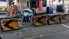 Viral Becak Melintas di Jalur  Tol Dupak, Petugas: Ini Masuk Golongan Berapa