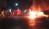 Ditinggal Makan Bakso, Minibus di Kota Probolinggo Ludes Terbakar