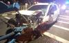 Tabrak Pohon dan Tiang Listrik di Tebet, Mobil Ini Ringsek Parah di Bagian Depan