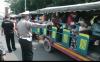 Langgar Prokes, Puluhan Penumpang Kereta Kelinci Diturunkan Paksa Tim Satgas Covid-19