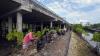 Hari Lingkungan Hidup, Sampah di Kawasan Mangrove Dibersihkan Nelayan Wanasari - Bagian 1