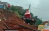 Crane Proyek Rel Ganda Bogor-Sukabumi Terguling, Warga Teriak Histeris