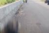 Video Penemuan Jasad Pria Tanpa Identitas di Pinggir Jalan Flyover Brebes