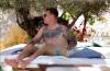 Ciuman di Bawah Pohon, Begini Liburan Mesra Kieran Trippier dan Istri di Spanyol