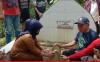 Apriyani Rahayu Ziarah ke Makam Ibu Sepekan Sebelum ke Tokyo