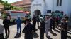 Suasana Haru Pelepasan Jenazah Wadir RSUD Dr Soetomo yang Meninggal karena Covid - Bagian 2