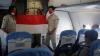 Pengibaran Bendera Merah Putih di Dalam Pesawat Super Air Jet