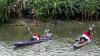 Aksi Aktivis Lingkungan Minta Masyarakat Tidak Buang Sampah di Sungai - Bagian 1