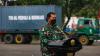 TNI AL Terima Bantuan 1.440 Tabung dan 2 Generator Oksigen - Bagian 3