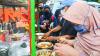 Peduli UMKM, Sahabat Ganjar Borong Makanan Pedagang Kaki Lima - Bagian 3