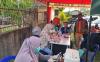 Masuk Pantai Pasir Padi, Pengunjung Disuntik Vaksin Covid-19