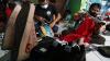 Penyandang Disabilitas Kini Melayani Cuci Sepatu hingga Helm - Bagian 2
