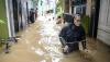 Jakarta Banjir, Permukiman Warga Kebon Pala Terendam Satu Meter Lebih - Bagian 2