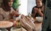 Doa Sebelum dan Sesudah Makan Sesuai Sunnah Tulisan Arab, Latin & Artinya