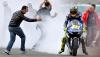 Aksi Gila Valentino Rossi, Sang Legenda MotoGP di Atas Motor Balap - Bagian 1