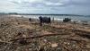 Dampak Cuaca Ekstrem, Sampah Berserakan di Pesisir Pantai Bali - Bagian 1