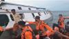 Kapal Karam Dihantam Gelombang Tinggi di Konawe, Penumpang Diselamatkan Tim SAR - Bagian 2