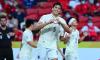 Hasil Piala AFF 2020: Thailand Ungguli Singapura di Babak Pertama, Bek Berdarah Swedia Cetak Gol